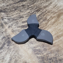 Load image into Gallery viewer, Throwing Glaive